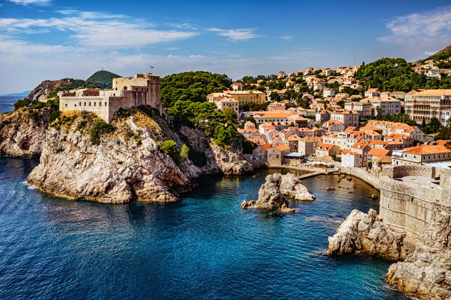 Photo of Dubrovnik by the coast