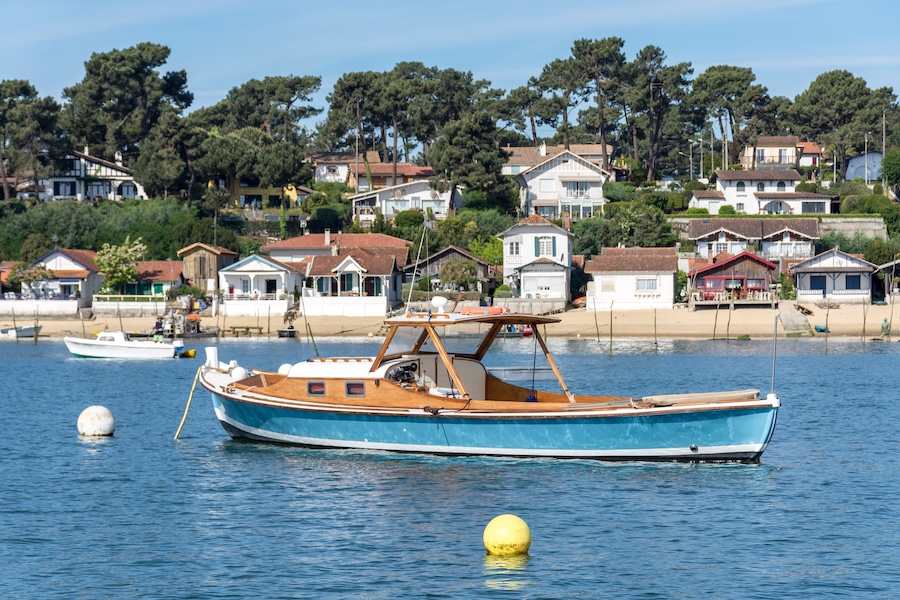 a boat in Pinasse