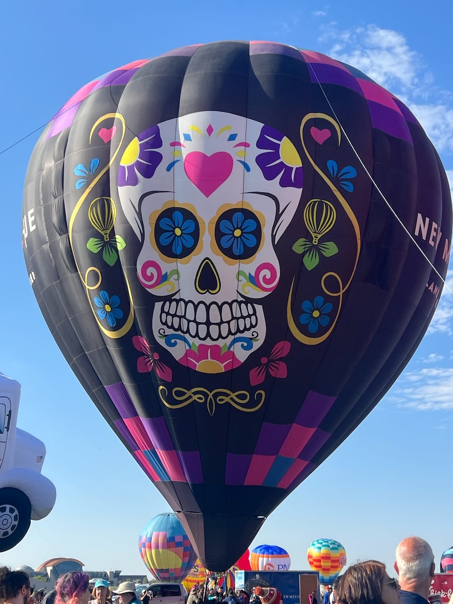 Hot air balloon