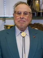 portrait of Mr. Wendell W. Ellenwood, ’43