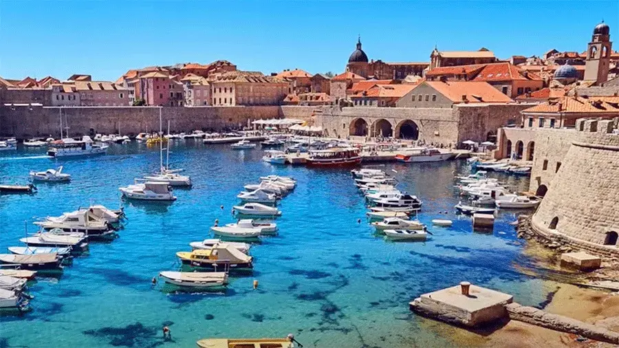 A port on the Dalmatian Coast
