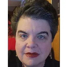 Ginny Grady headshot
