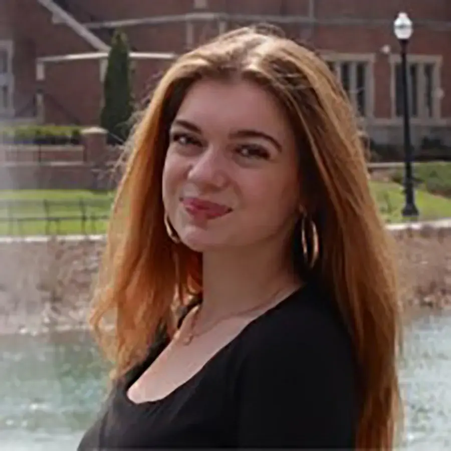 Headshot of  Ella Giesecke