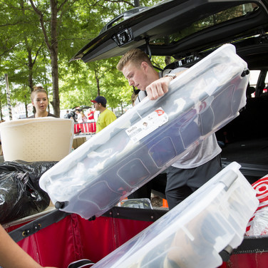 Moving in is like moving home again for some students. Freshman Dan Guest is from Philadelphia, but was born in Ohio. “You can take the kid out of Ohio but you can’t take the Ohio out of the kid,” says his mother Colleen Guest.