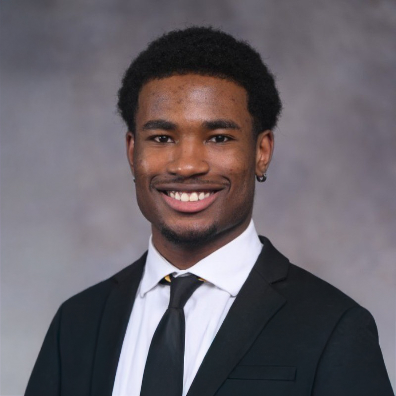 Headshot of Eyan Bryant