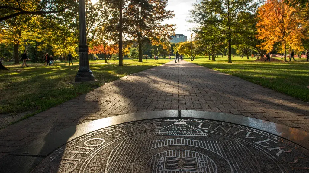 Closeup of The Ohio State University seal looking out over the Oval