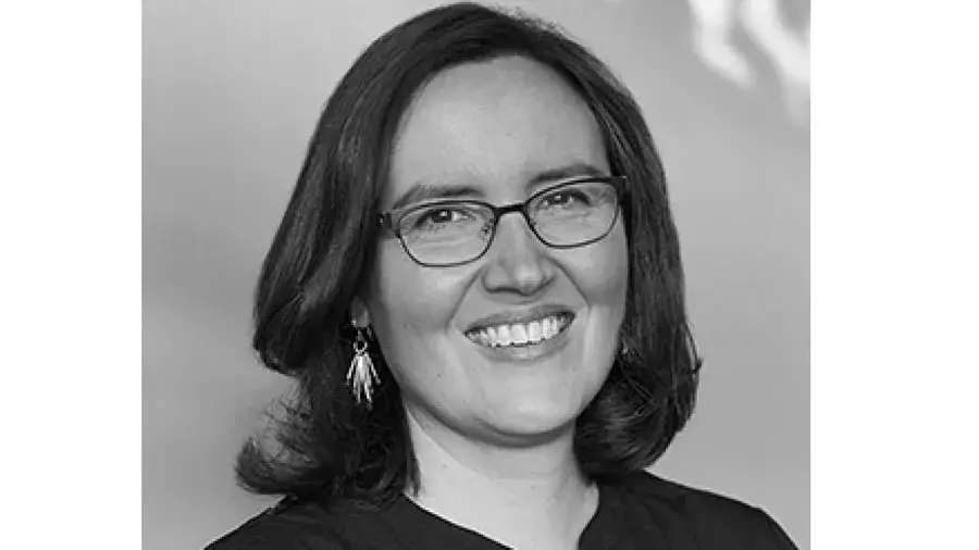 Anna Gawboy headshot.