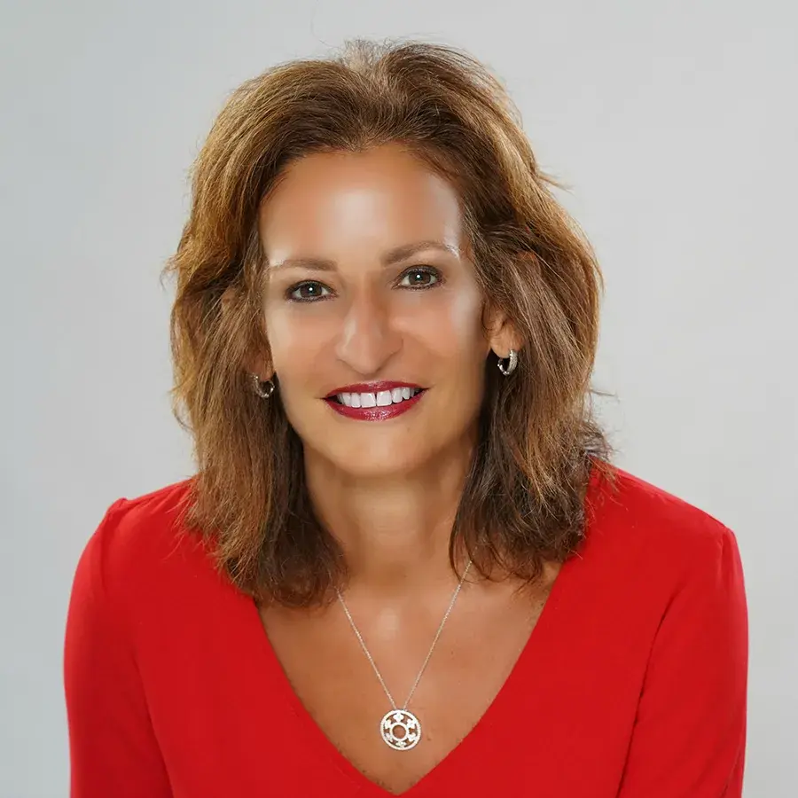 Linda Kaufmann Headshot