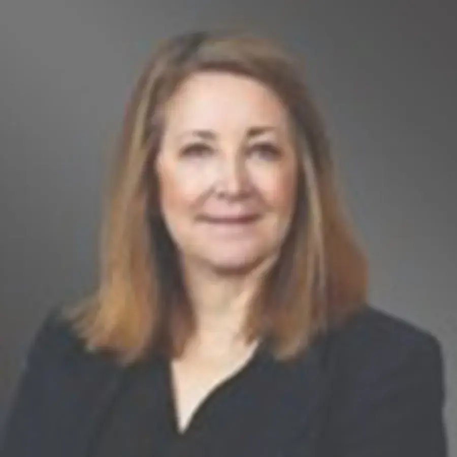 Diane Reynolds Headshot