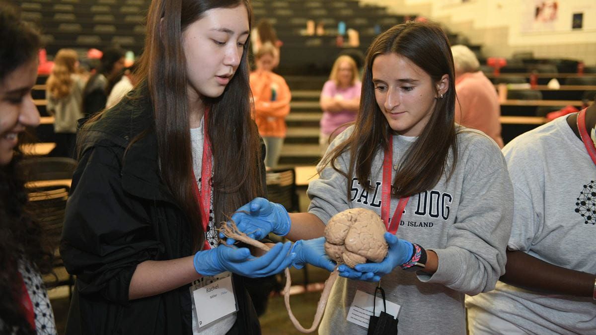 High school students participate in Ohio State's STEM summer camp 